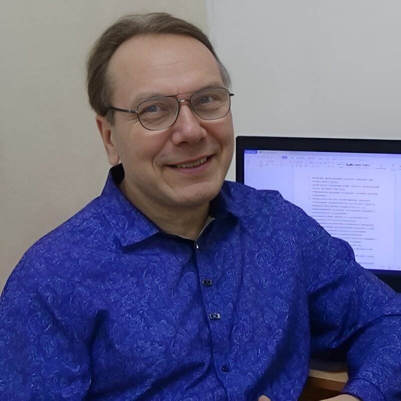 Дмитрий Стерликов — семейный психолог в Самаре